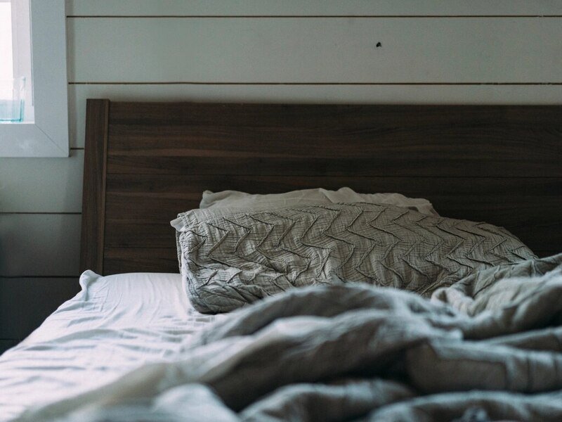 Sleep, Recovery, and Nutrition: How Dietary Habits May Relate to Rest Quality